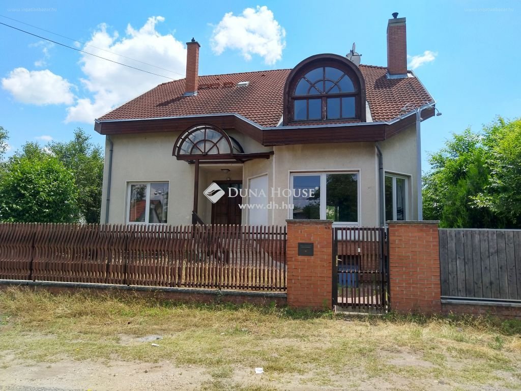 Dunaharaszti, ingatlan, ház, 399 m2, 129.000.000 Ft